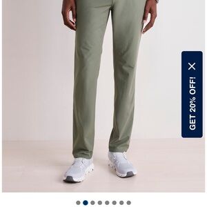 Vineyard Vines Men's Surplus Green Chinos